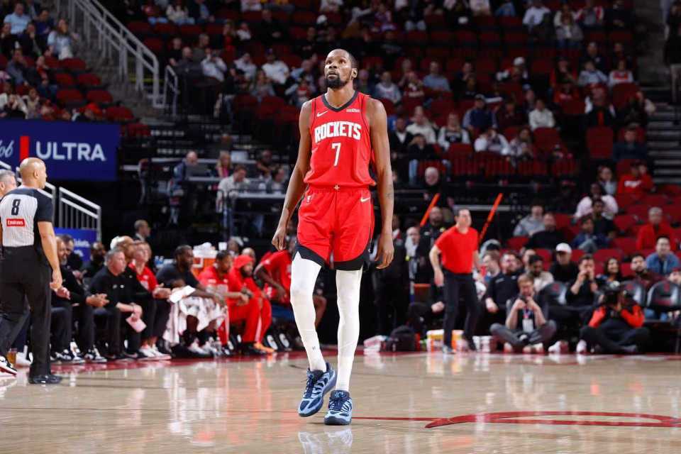 1xbet官网注册-杜兰特28+10火箭险胜公牛结束3连败 申京23+7+11阿门23分