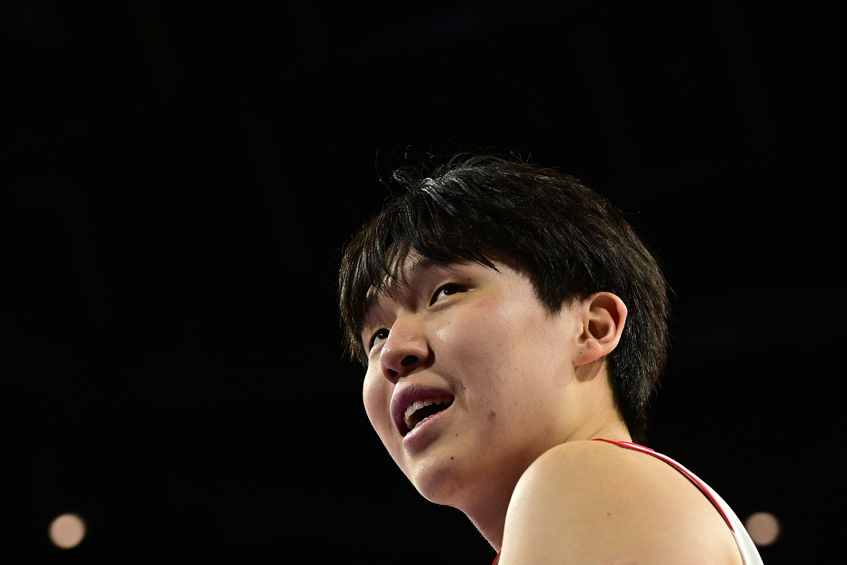 1xBET中文版-😍半场两双！杨瀚森半场独揽10分10板外加2助1帽 正负值+17！