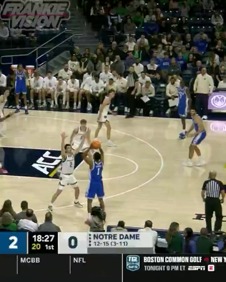 1xBET中文版-状元热门~布泽尔儿子8投&14罚砍24+13+2+3 半场20分仅比对手少2分